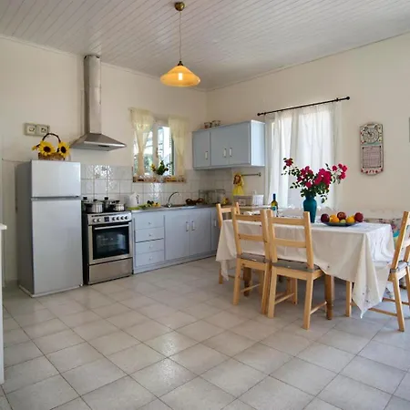 Вилла Agnis House *