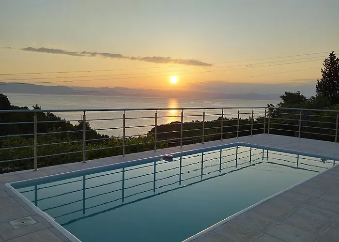 Agnis House فيلة