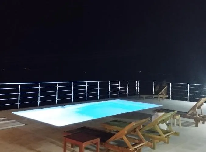 Agnis House فيلة